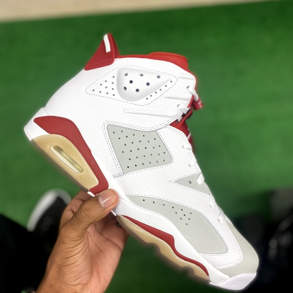 Air jordan 6 alternate men size 11.5 shoe